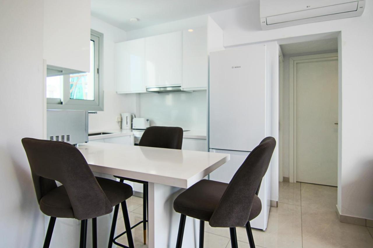 Phaedrus Living - Seaside Executive Flat Harbour 201 Apartment Paphos Luaran gambar